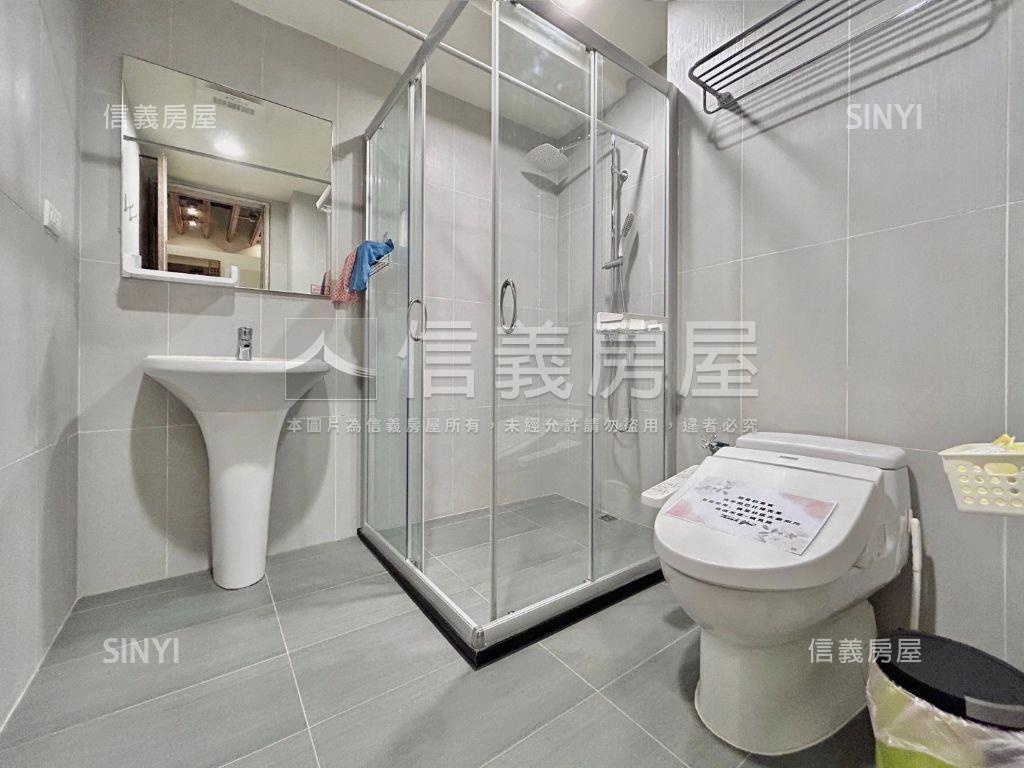 ＳＫＹ１美裝潢大兩房房屋室內格局與周邊環境