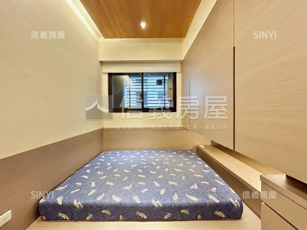 ＳＫＹ１美裝潢大兩房房屋室內格局與周邊環境