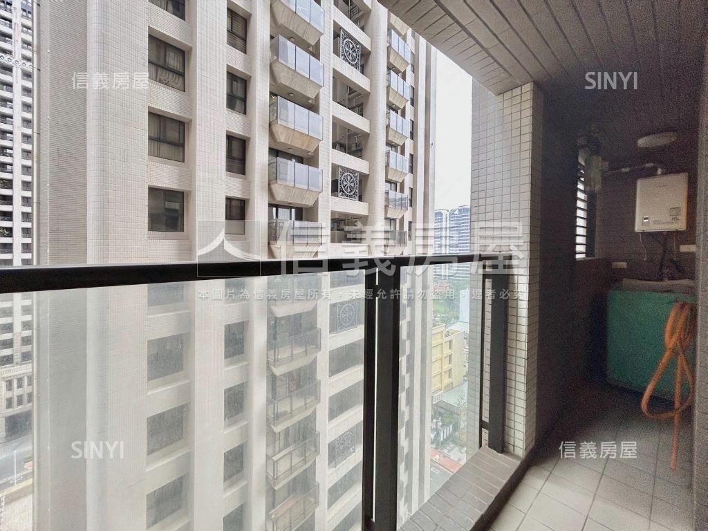 ＳＫＹ１美裝潢大兩房房屋室內格局與周邊環境