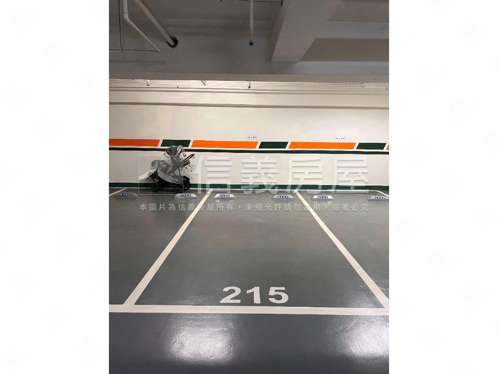 ＳＫＹ１美裝潢大兩房房屋室內格局與周邊環境