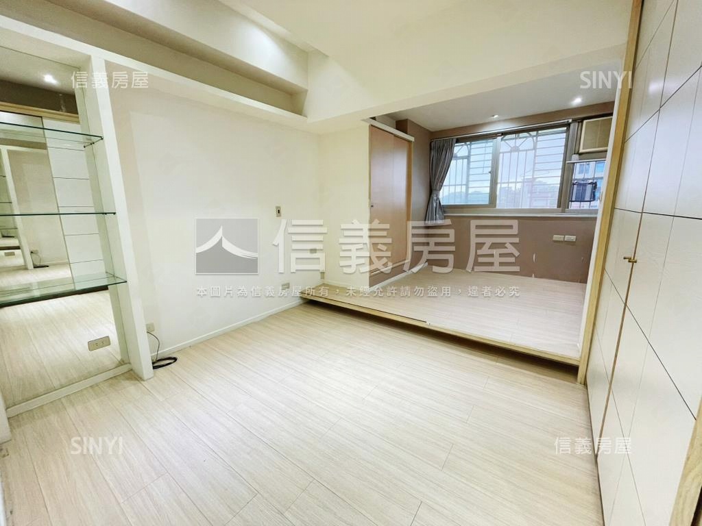 新接⭐低總價⭐美裝潢電梯房屋室內格局與周邊環境