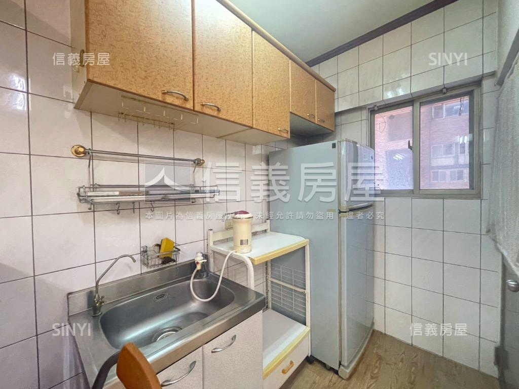 經典威世紀採光通風美屋房屋室內格局與周邊環境