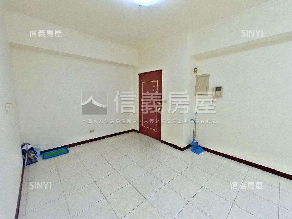 新巢代三房特別戶房屋室內格局與周邊環境