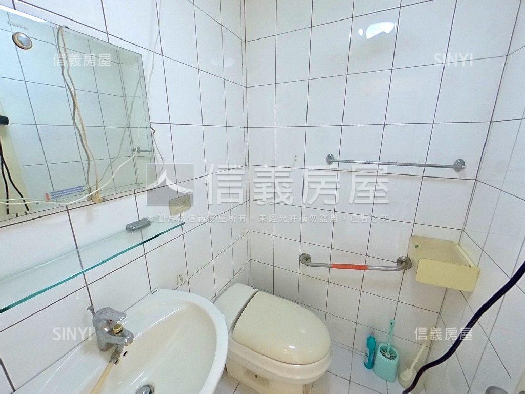 新巢代三房特別戶房屋室內格局與周邊環境