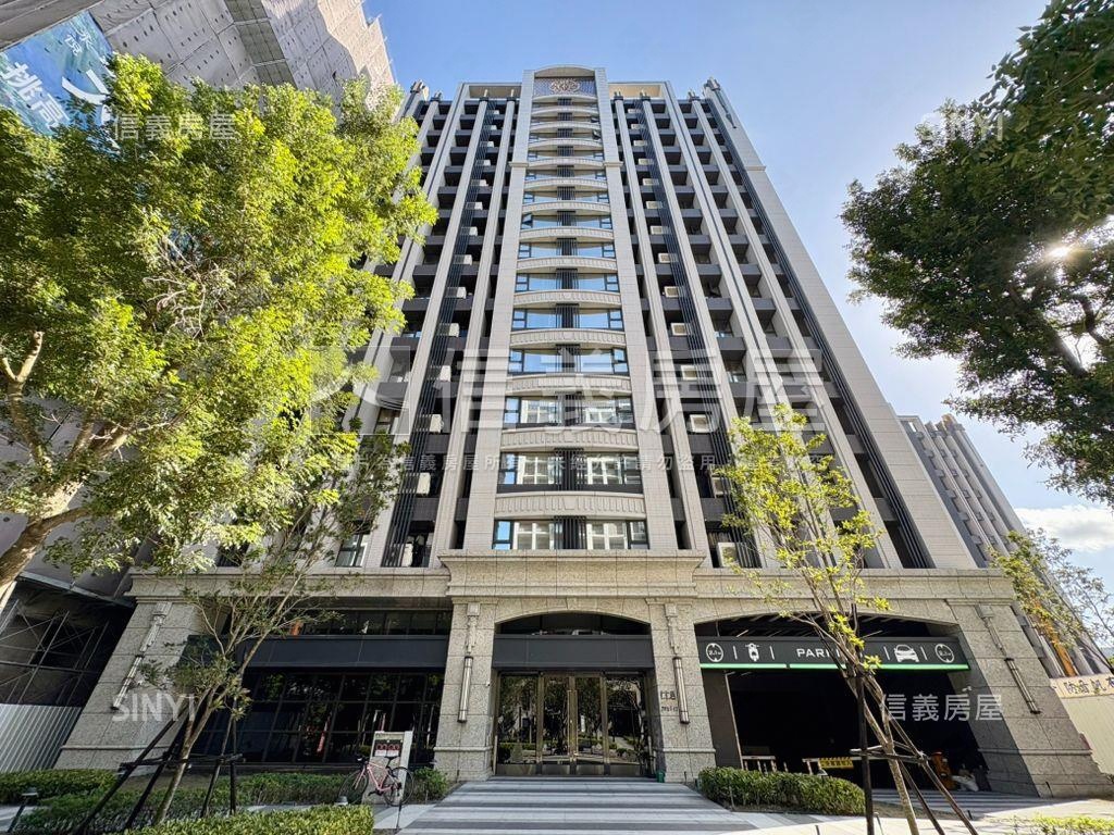 仁仁邑Ｂ２連號平面車位讚房屋室內格局與周邊環境