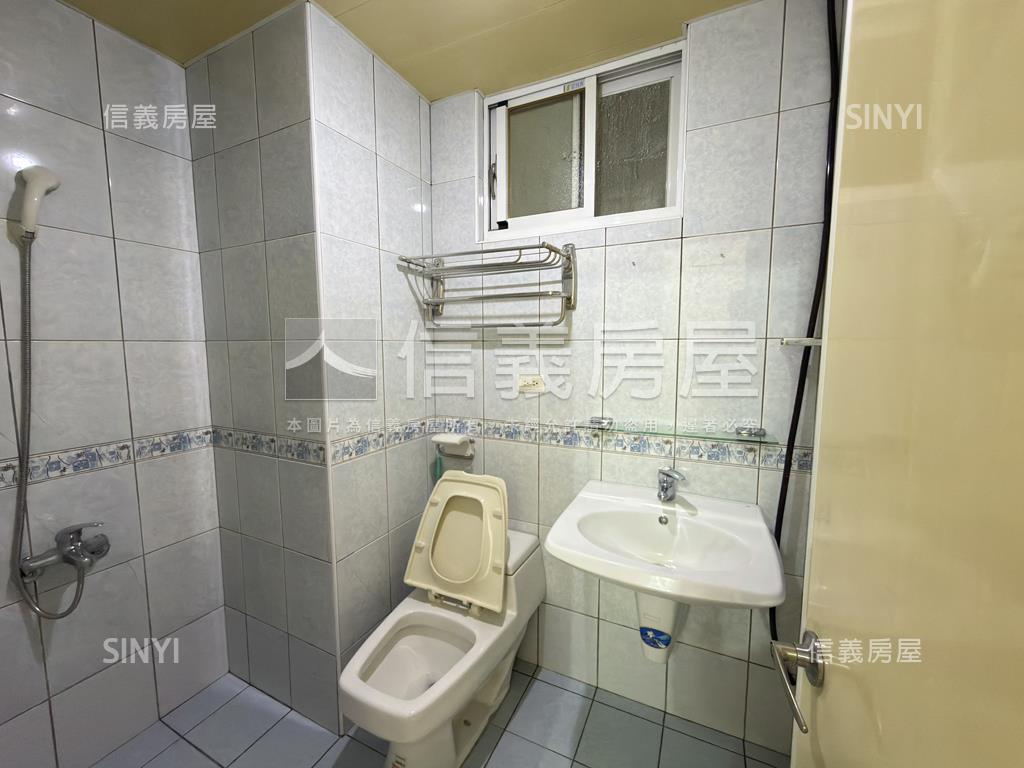 近北市稀有華廈三房房屋室內格局與周邊環境