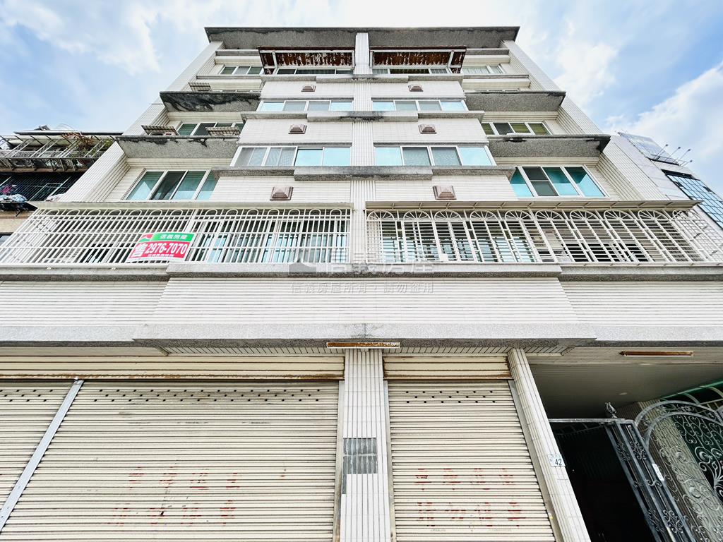 近北市稀有華廈三房房屋室內格局與周邊環境