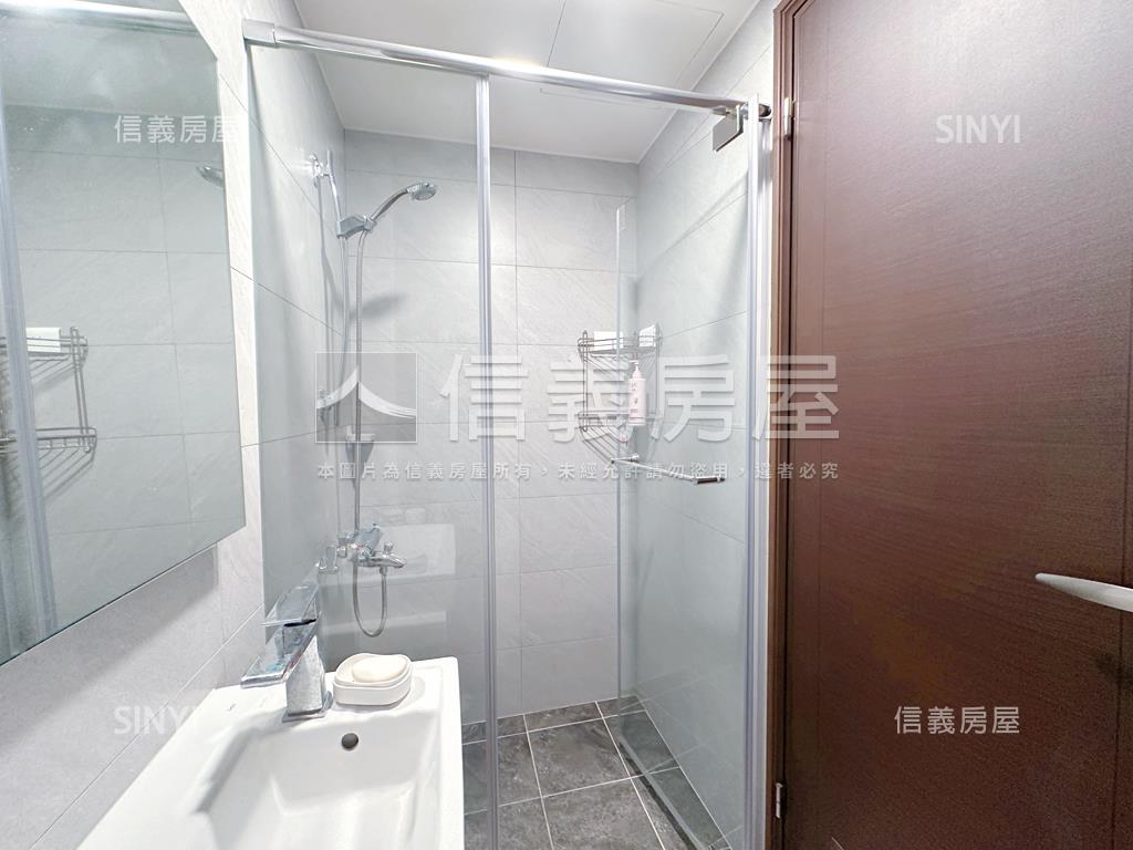 合康心綻三房車位房屋室內格局與周邊環境