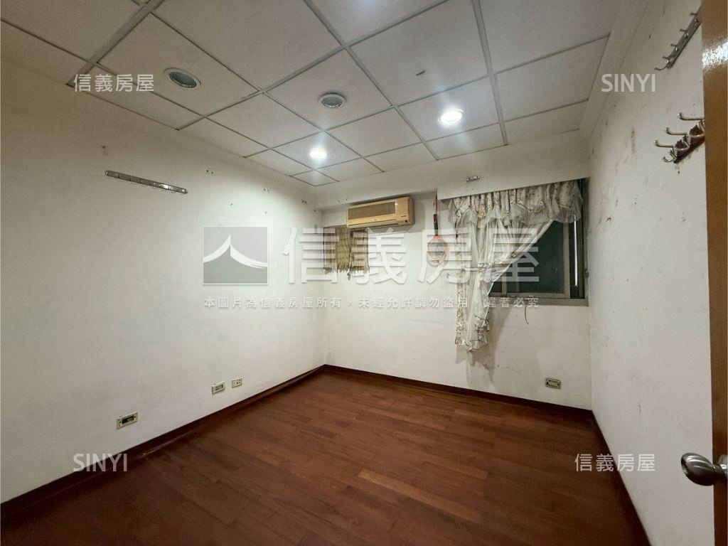 林森路市區電梯三房房屋室內格局與周邊環境