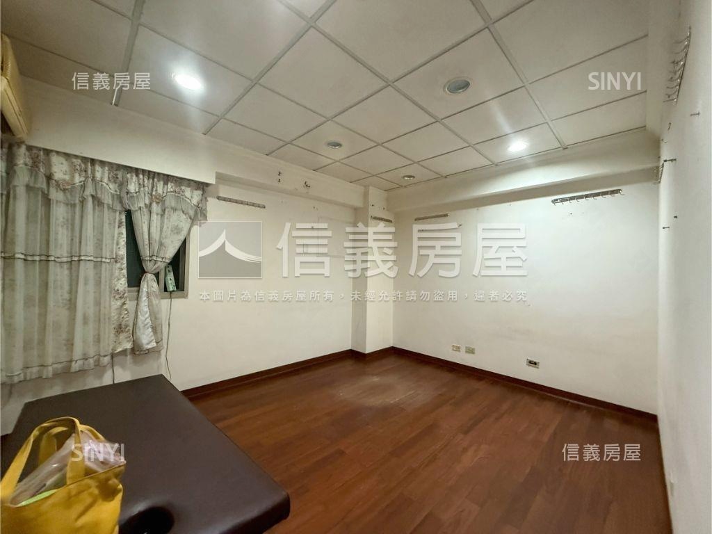林森路市區電梯三房房屋室內格局與周邊環境