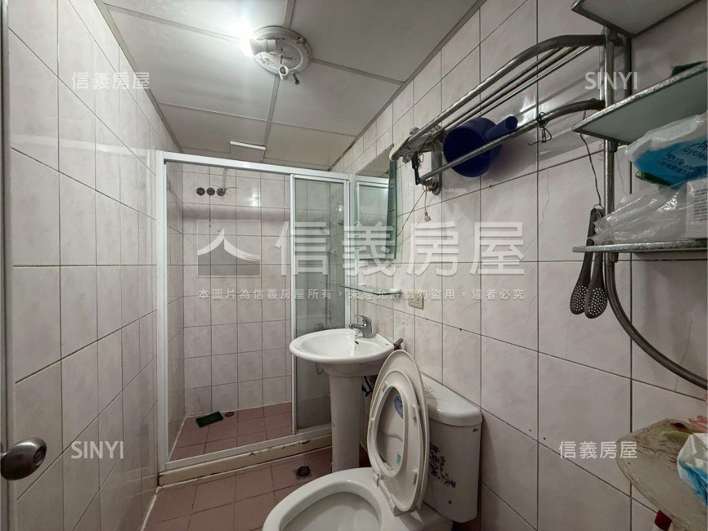 林森路市區電梯三房房屋室內格局與周邊環境