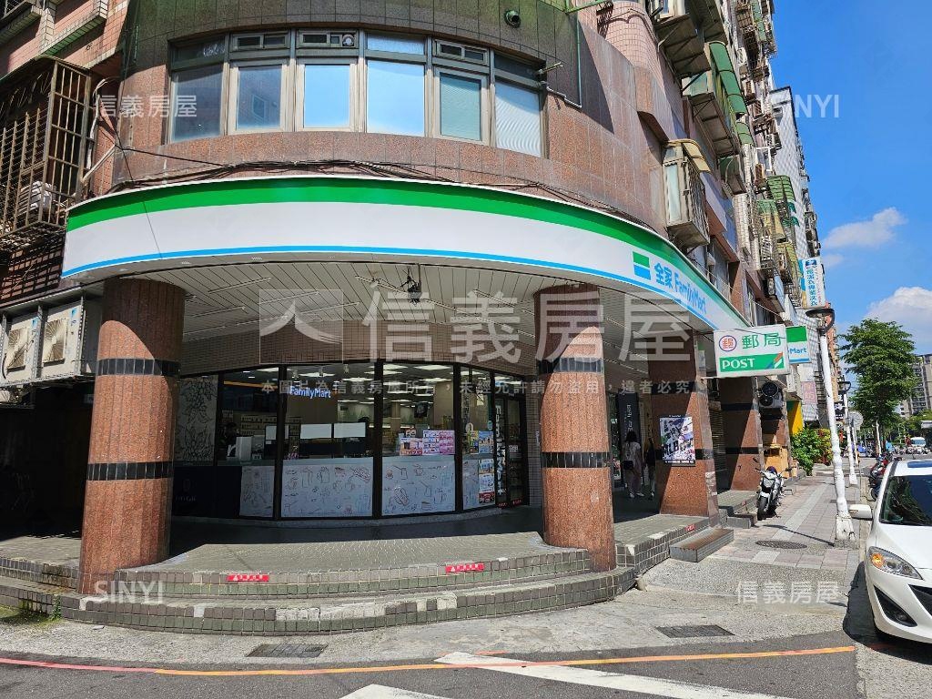 ㊣全家就是你家直營收租店房屋室內格局與周邊環境