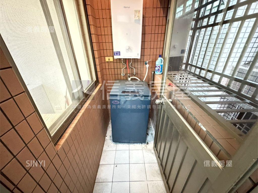 裕誠商圈公園別墅成家兩房房屋室內格局與周邊環境