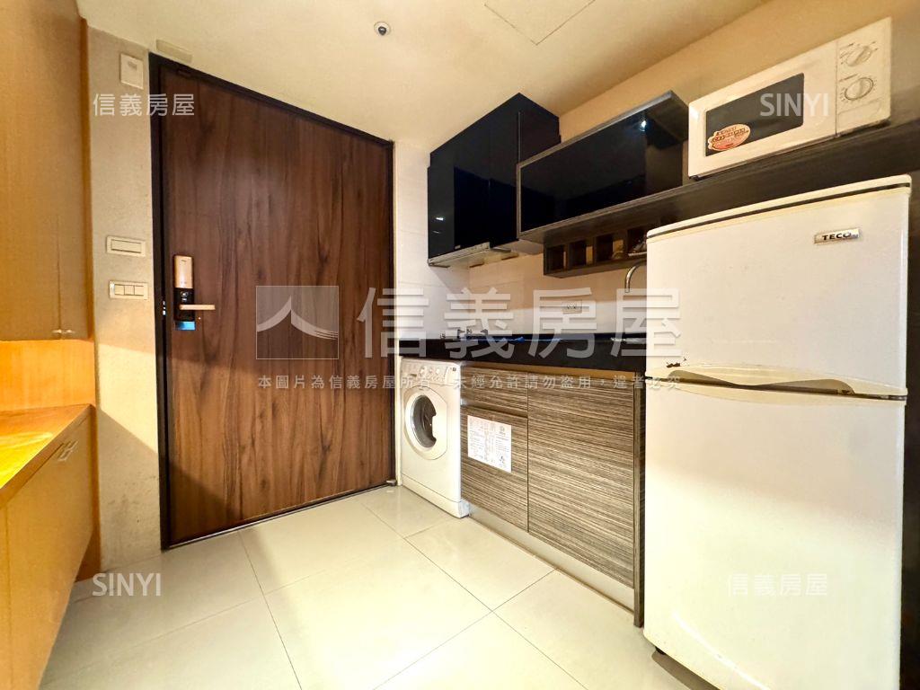 世界之心一房免千萬房屋室內格局與周邊環境