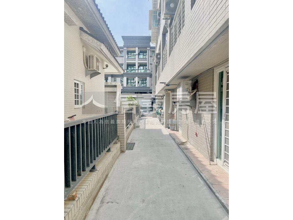 高大５８學園套房ＩＩ房屋室內格局與周邊環境
