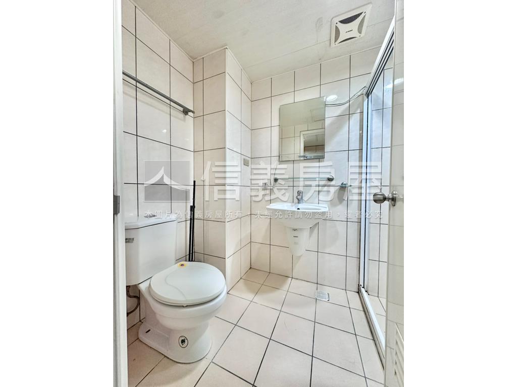 四季紐約＊陽光明媚＊房屋室內格局與周邊環境