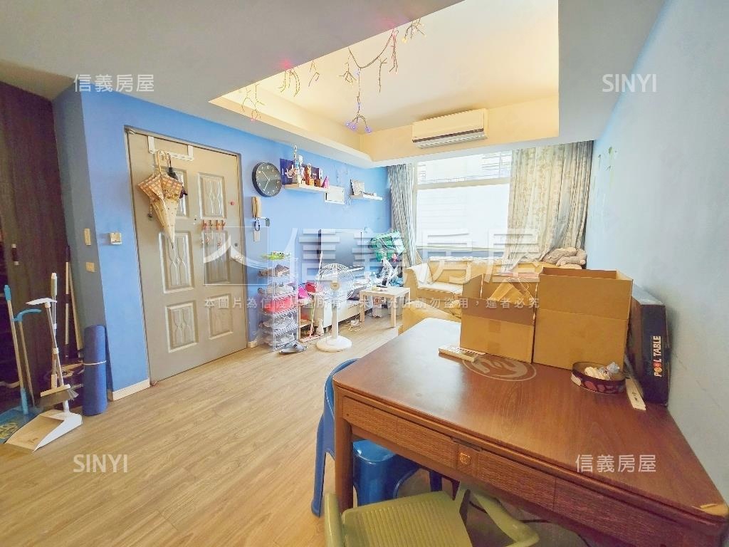 近捷運公寓三樓房屋室內格局與周邊環境