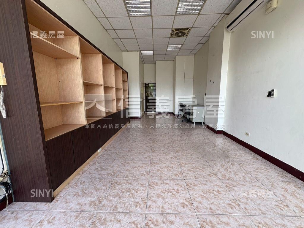 近未來體育園區金店面房屋室內格局與周邊環境