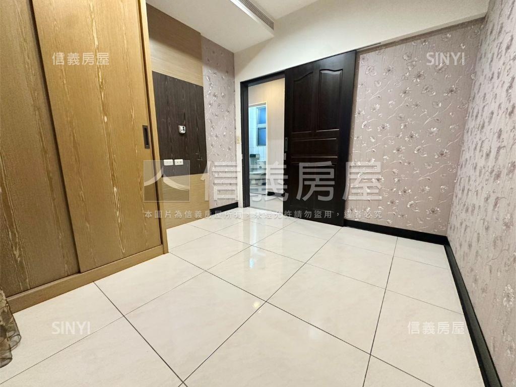 二空高樓裝潢三房平車房屋室內格局與周邊環境