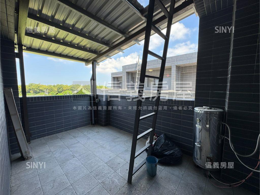 橋科華城邊間透天房屋室內格局與周邊環境