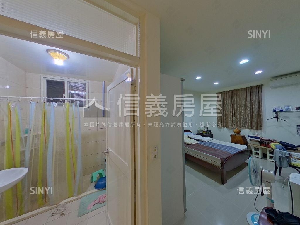 捷運邊間方正一樓房屋室內格局與周邊環境