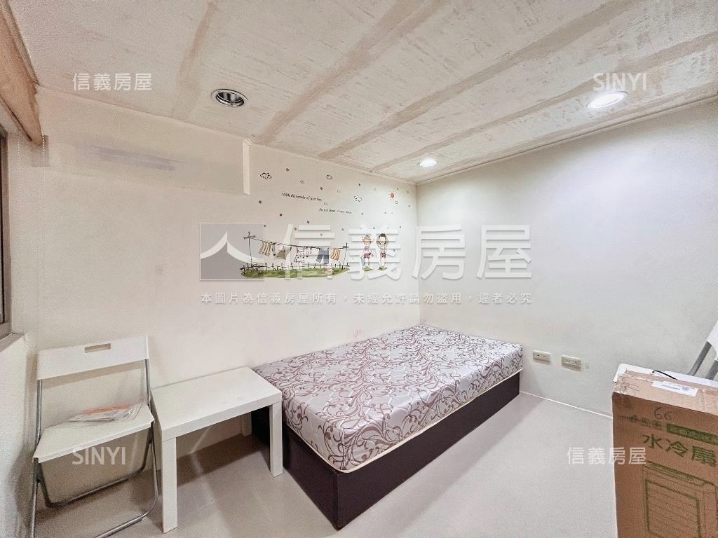 近三井１＋１亞昕１０１房屋室內格局與周邊環境