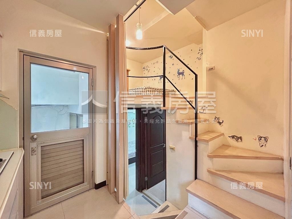 近三井１＋１亞昕１０１房屋室內格局與周邊環境