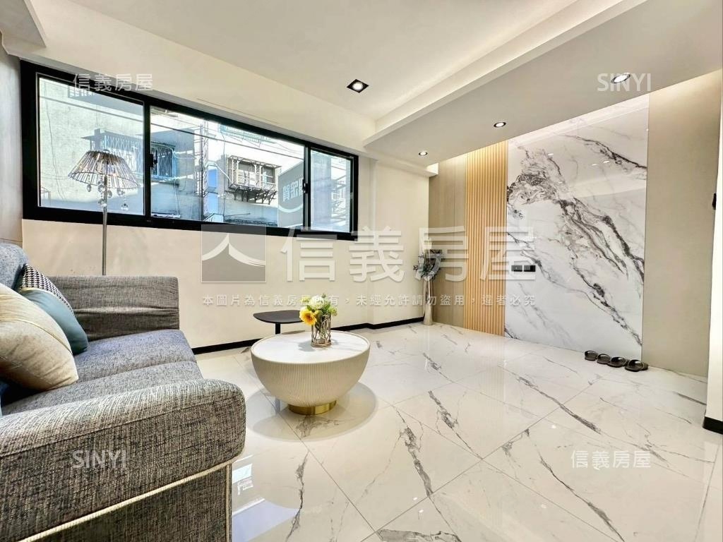 自強裝潢美二樓房屋室內格局與周邊環境