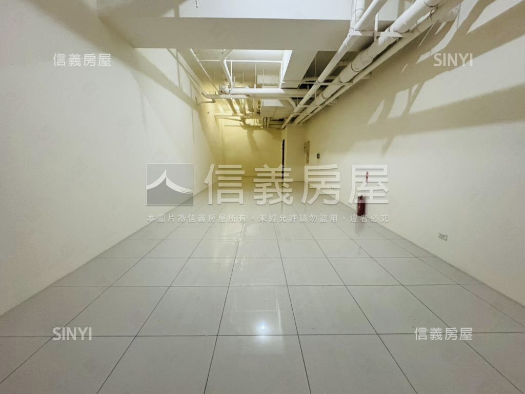 Ａ５新潤二樓商辦．店面房屋室內格局與周邊環境