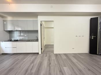 急售東山高中全新兩房車位