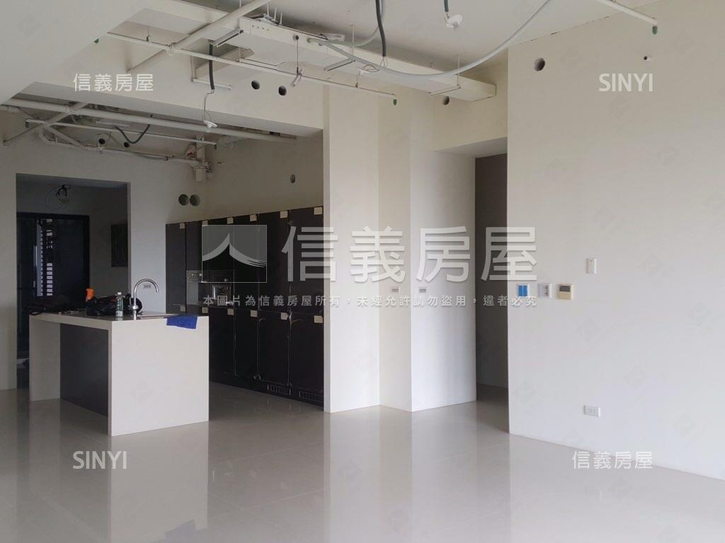 大宅天景買方圓夢誠意可談房屋室內格局與周邊環境