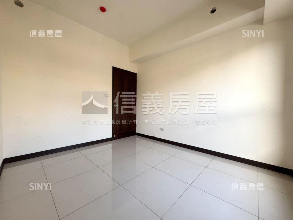 站前之星稀有陽光三房房屋室內格局與周邊環境