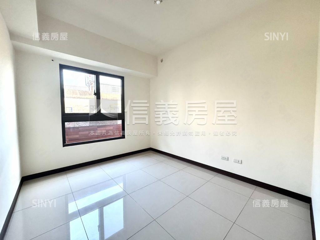 站前之星稀有陽光三房房屋室內格局與周邊環境