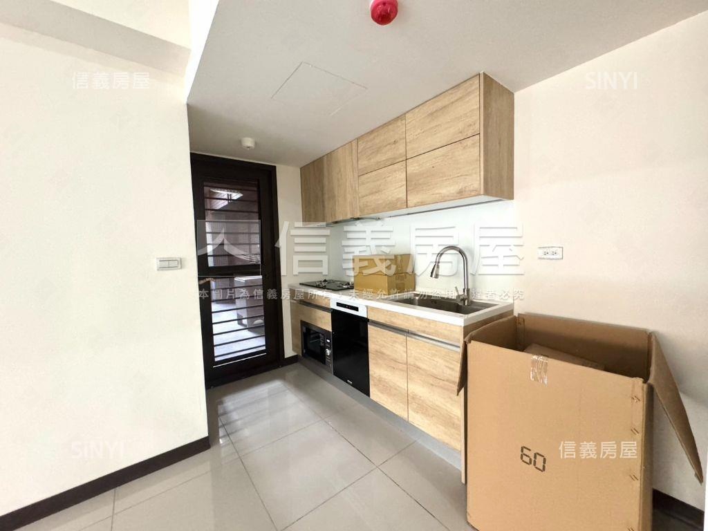 站前之星稀有陽光三房房屋室內格局與周邊環境