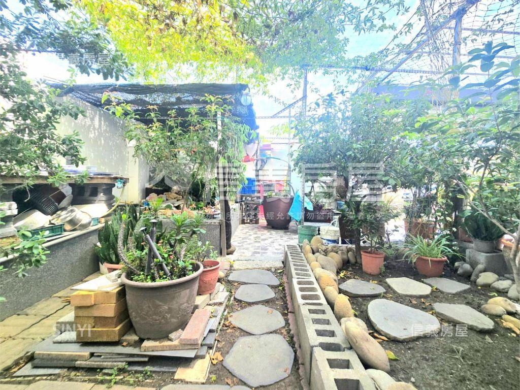 綠意雅致三角窗別墅房屋室內格局與周邊環境