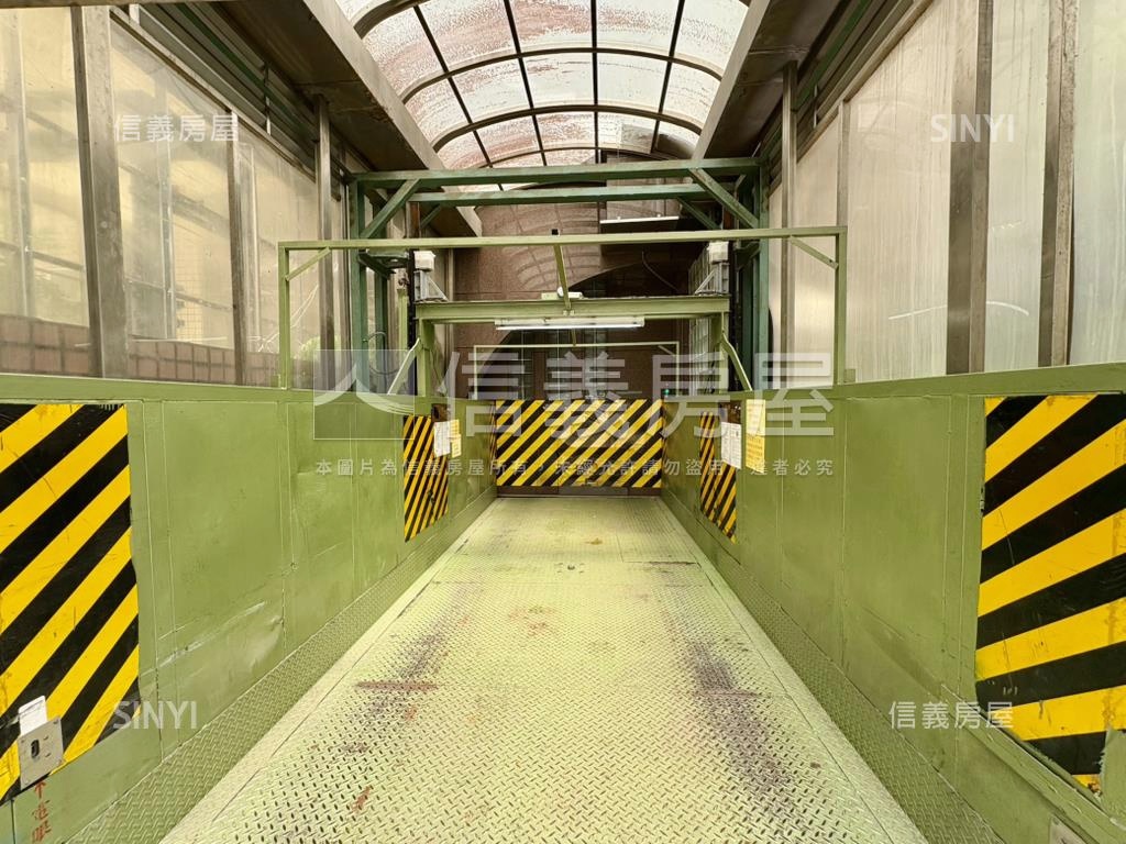 獨立權狀低總價敦南車位房屋室內格局與周邊環境