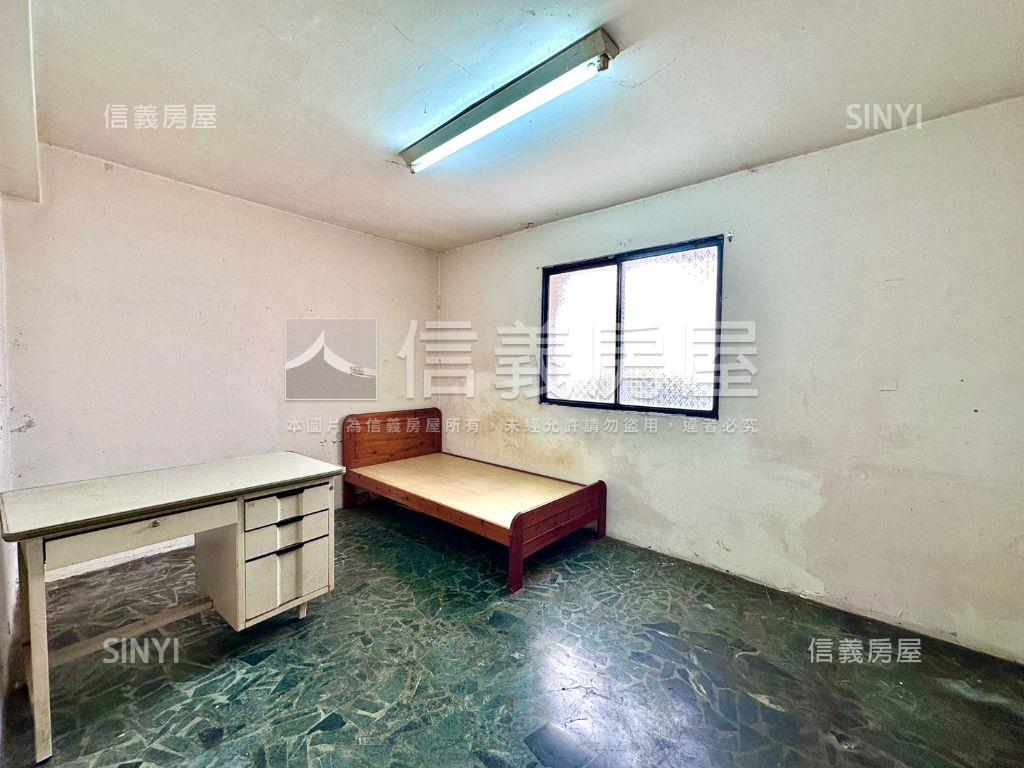 朝南置產自用可停車透天✨房屋室內格局與周邊環境