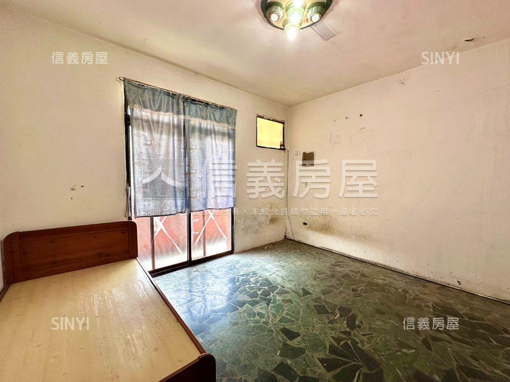 朝南置產自用可停車透天✨房屋室內格局與周邊環境