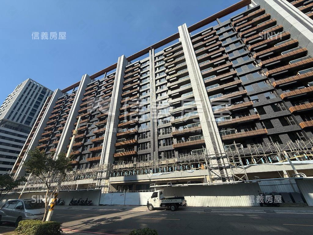昭揚大河院四房車位房屋室內格局與周邊環境