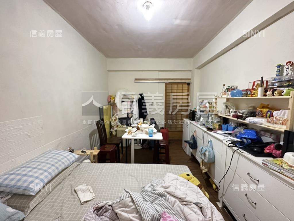 稀有平等街２樓房屋室內格局與周邊環境