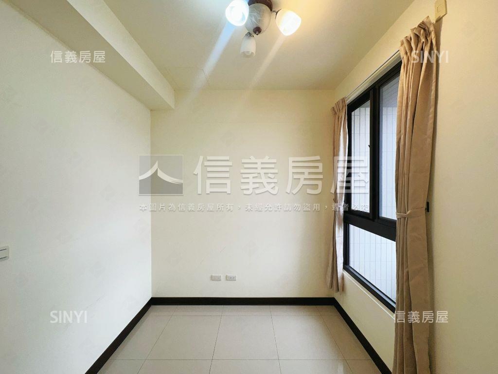 太子雲高樓邊間三房平車房屋室內格局與周邊環境