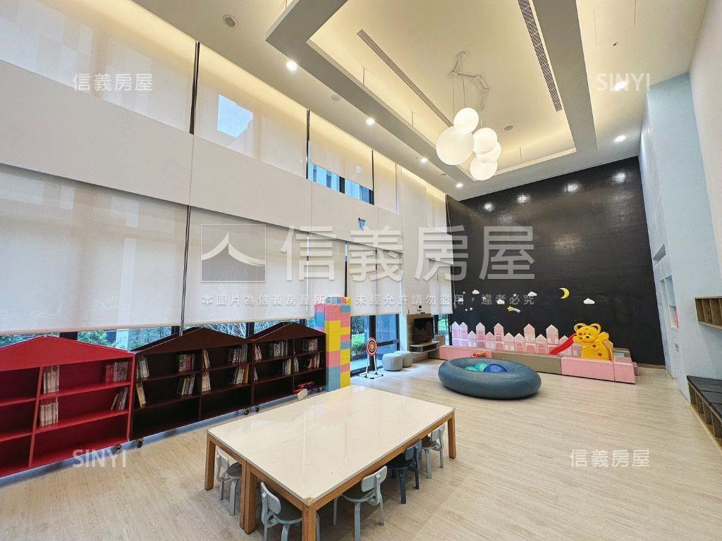 太子雲高樓邊間三房平車房屋室內格局與周邊環境