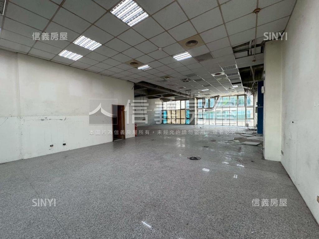 西湖內科玻璃帷幕智慧大樓房屋室內格局與周邊環境