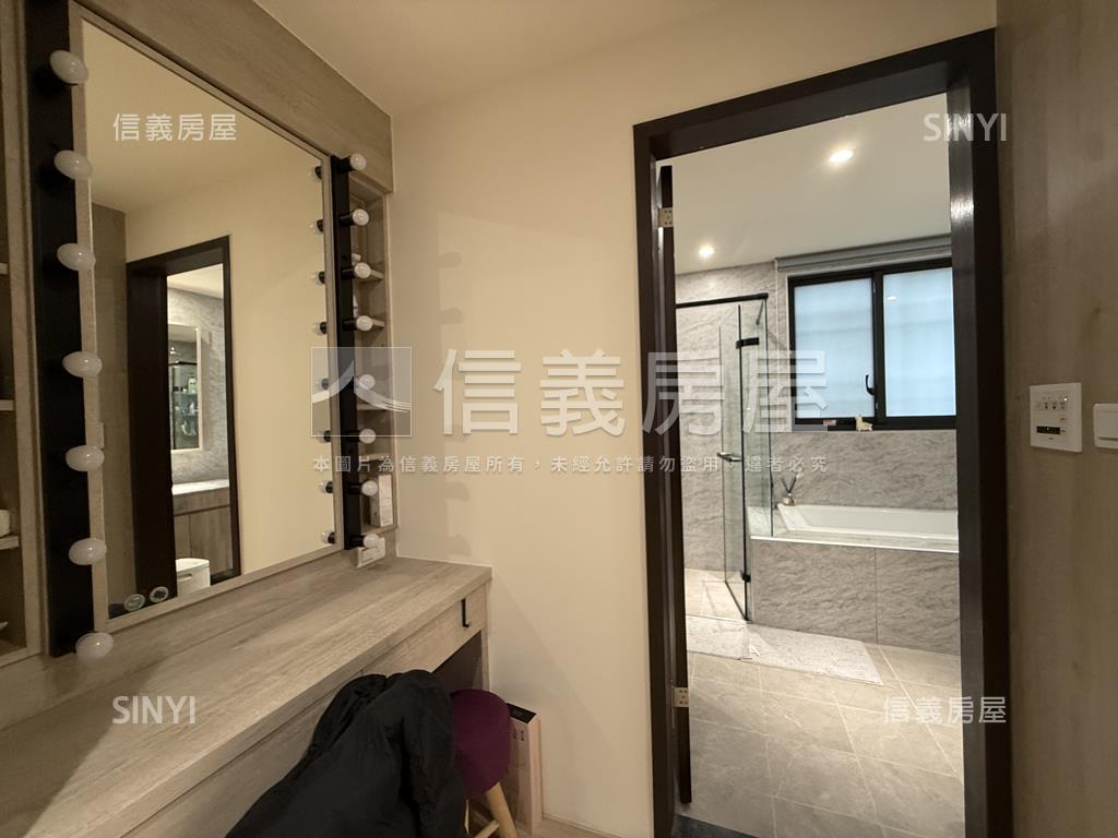 珍稀併排雙車｜已建置充電房屋室內格局與周邊環境