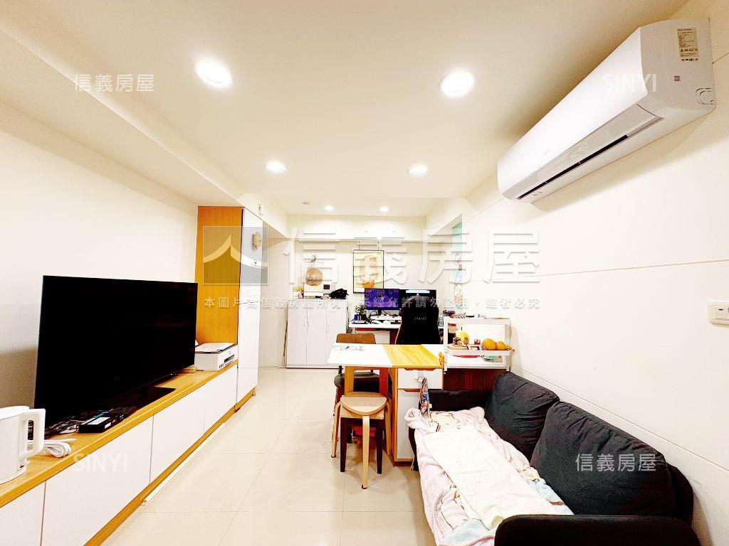 稀有中正學區電梯兩房房屋室內格局與周邊環境