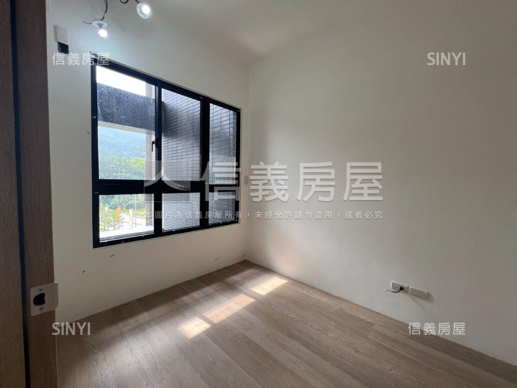 即將交屋德友植仁明亮兩房房屋室內格局與周邊環境