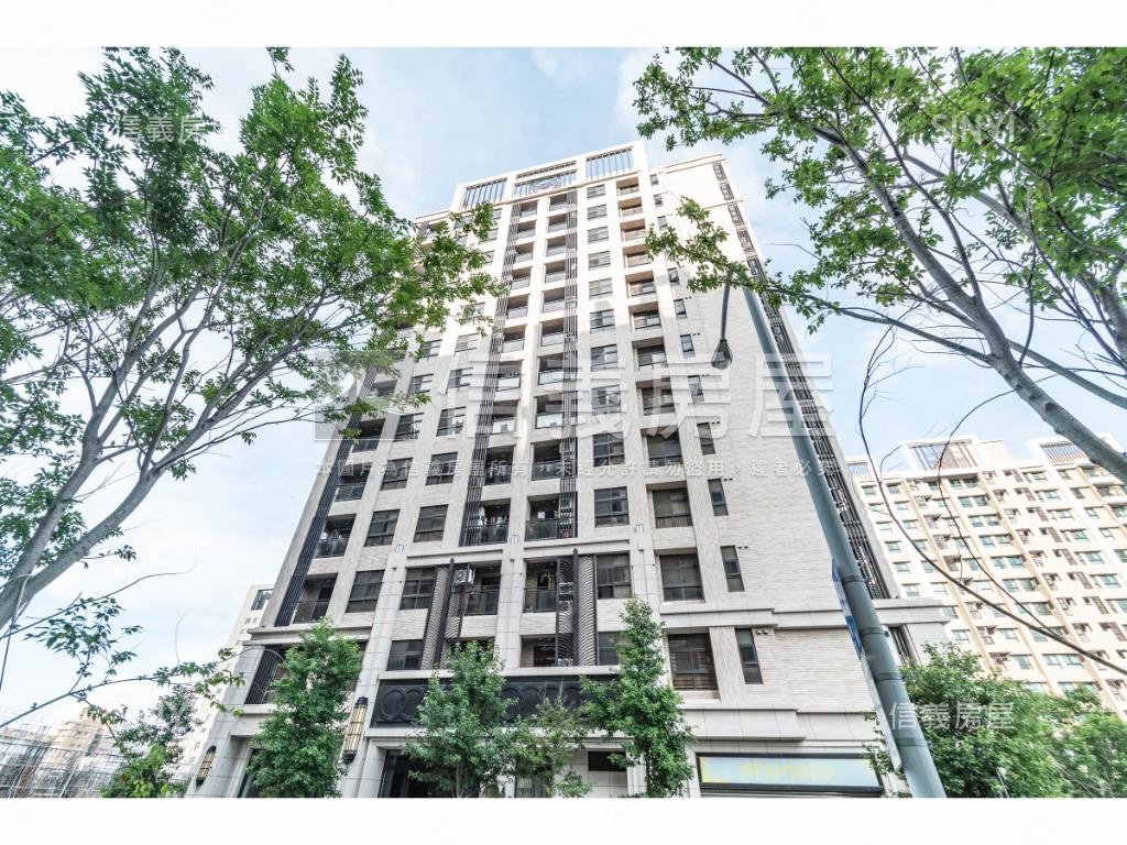 專任首購南屯輕屋齡美兩房房屋室內格局與周邊環境