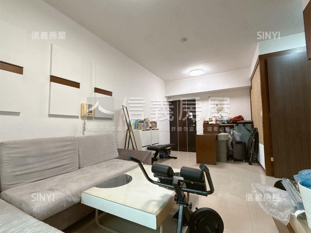 美術館區溫馨兩房平車房屋室內格局與周邊環境