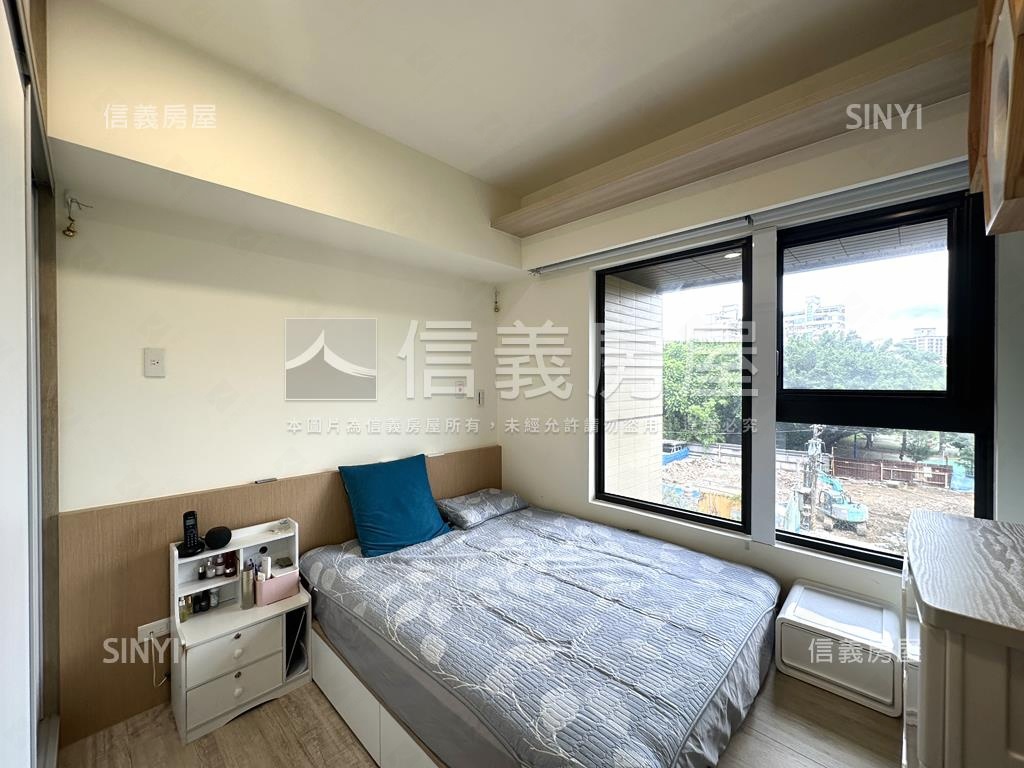 青峰邊間兩房公園景觀戶房屋室內格局與周邊環境