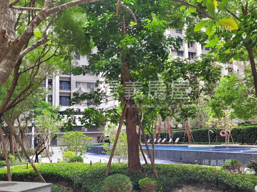 長虹天擎高樓邊間三房車位房屋室內格局與周邊環境